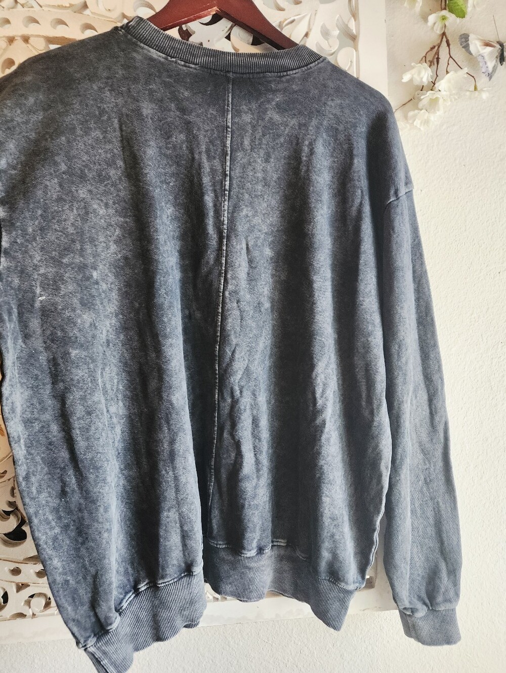 BOYS LIE OVERSIZE SWEATSHIRT CREWNECK SIZE LARGE - Picture 9 of 14